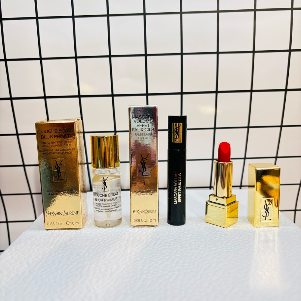 2/$80 🆕 Yves Saint Laurent Makeup Travel Set